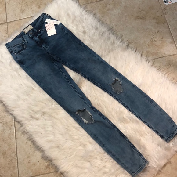 Free People jeans - Picture 3 of 8